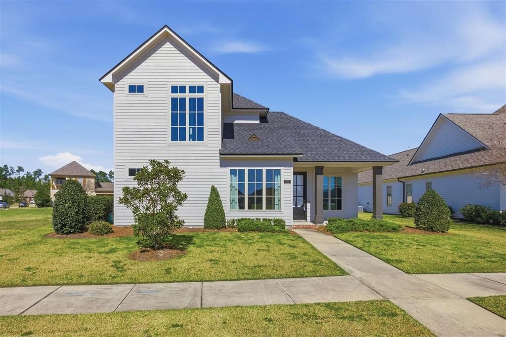 Property Photo: 3866 Jasmine Boulevard LA 70605