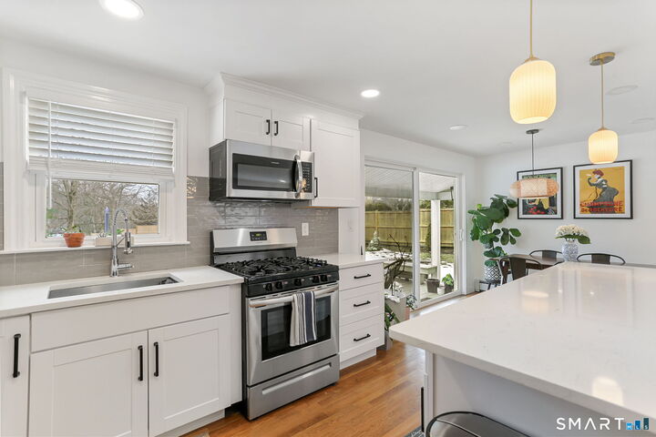 Property Photo:  1353 Mill Plain Road  CT 06824 