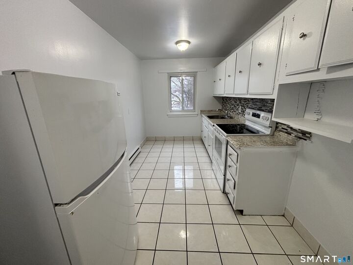 Property Photo:  17 Ferris Avenue 23  CT 06854 
