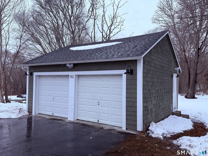 Property Photo:  93 South Broad Street  CT 06379 