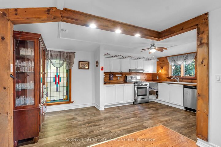 Property Photo: 21 Sparrow Road ON K0M 1C0
