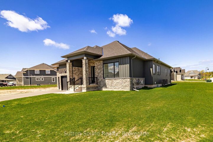 Property Photo: 116 Laurens Lane ON N0H 1S0