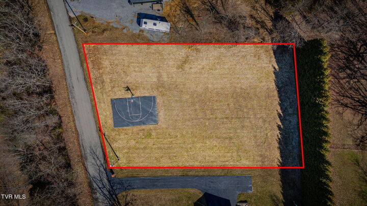 Property Photo:  125 Lancaster Road  TN 37663 