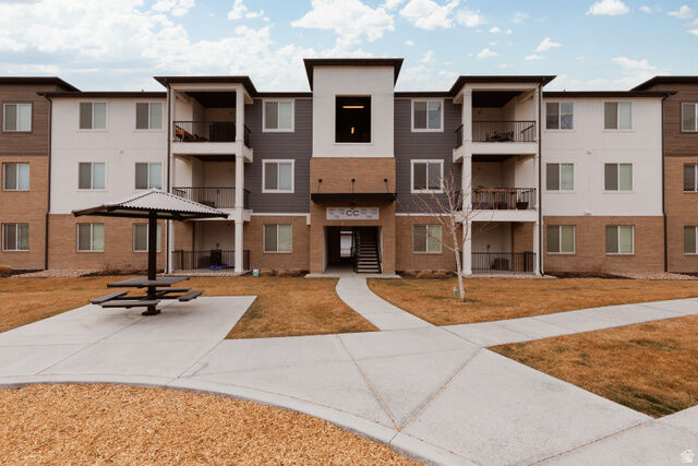 Property Photo:  714 N 380 St W  UT 84059 