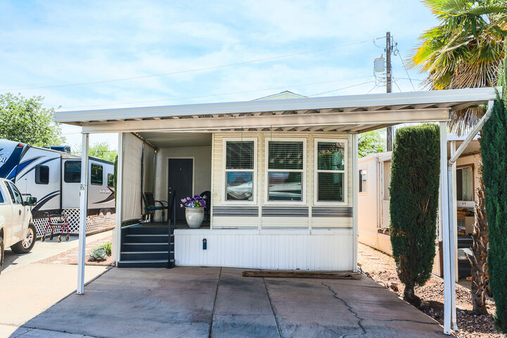 Property Photo:  1225 N Dixie Downs Rd #94  UT 84770 