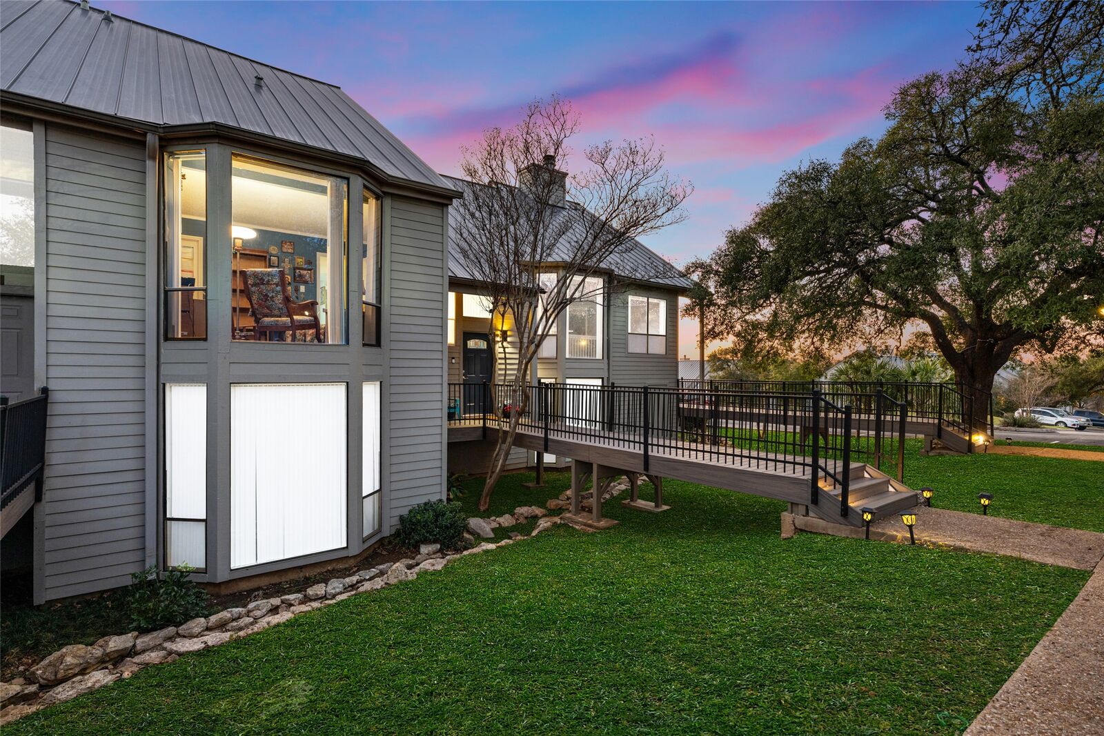 Property Photo:  114 World Of Tennis Square 114  TX 78738 