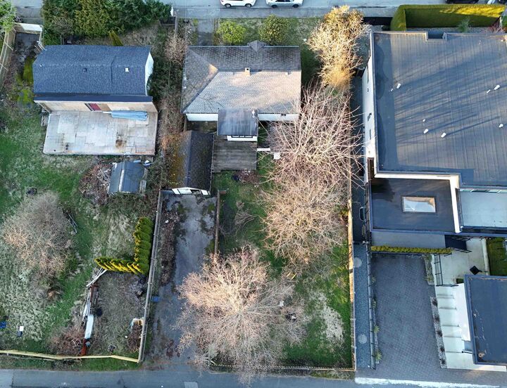 Property Photo: 14068 North Bluff Road BC V4B 3C3