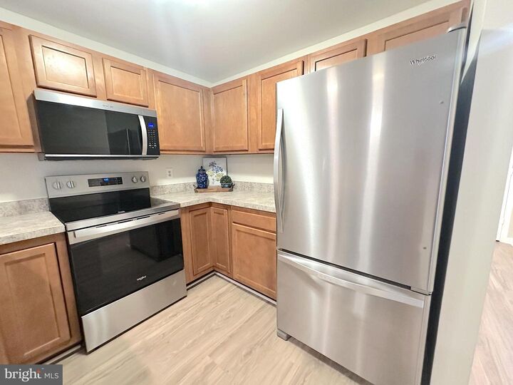 Property Photo:  102 Grosvenor Lane 102  VA 22554 