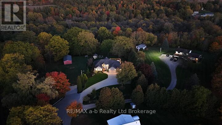 Property Photo: 9442 Richmond Road ON N5H 2R1