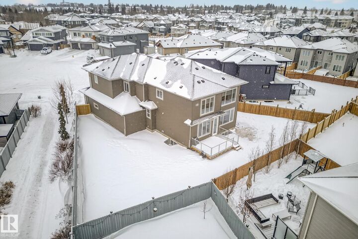 Property Photo: 4413 39 Street AB T4X 2B7