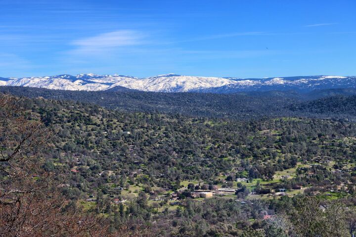 Property Photo:  41915 John Muir Drive  CA 93614 