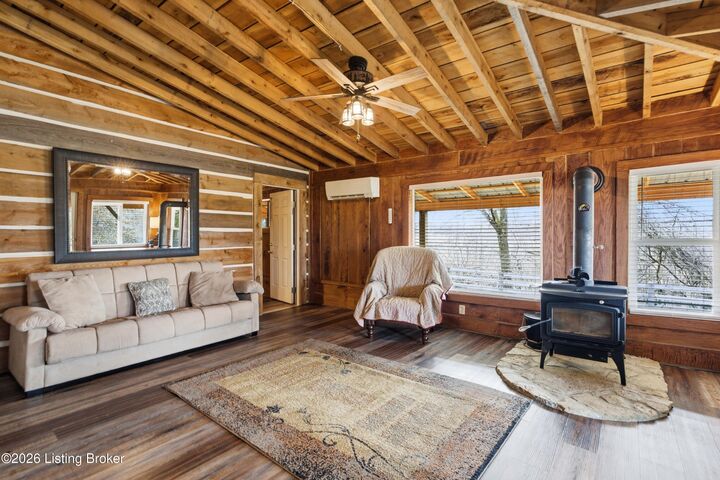 Property Photo:  1635 Greens Chapel Rd  KY 40008 