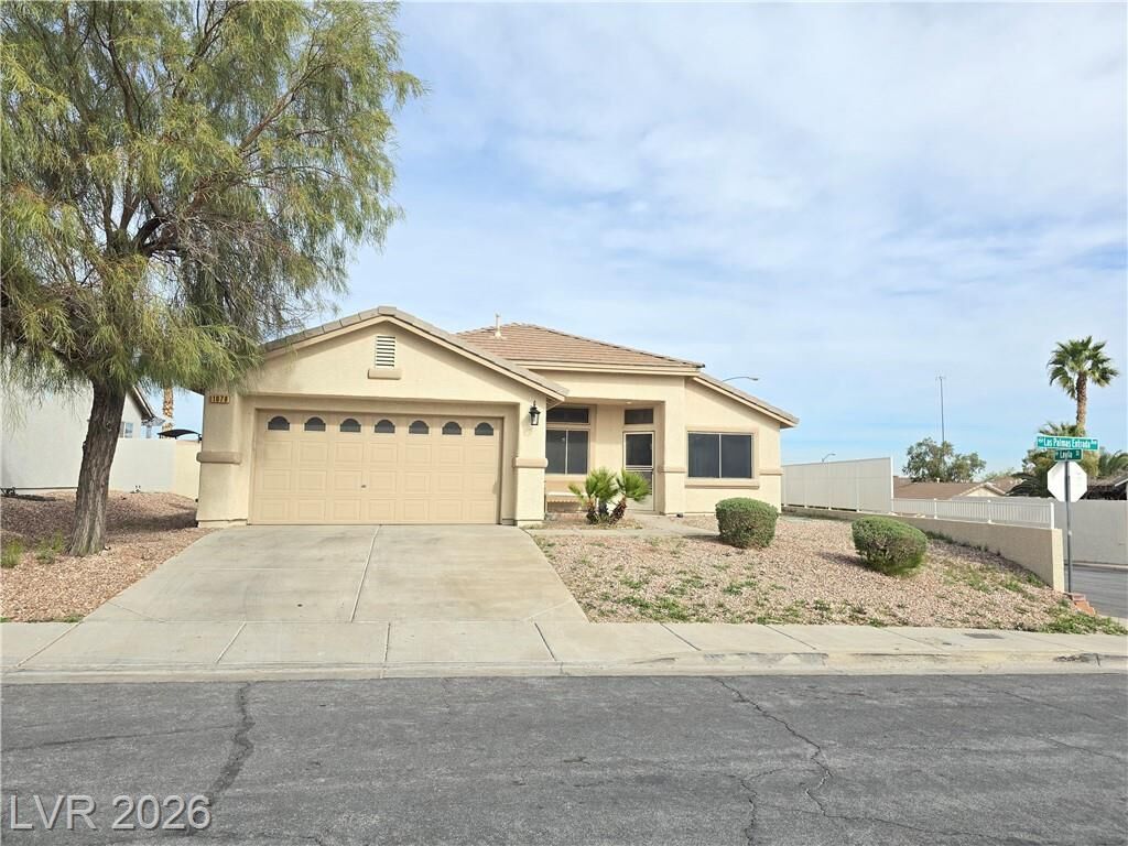 Property Photo: 1078 Las Palmas Entrada Avenue NV 89012