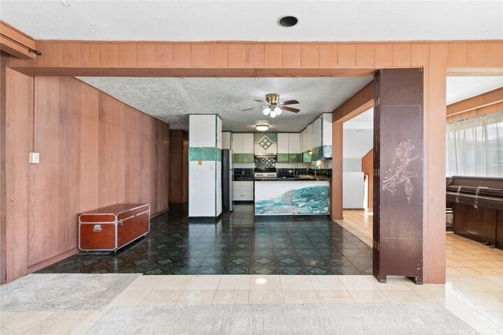 Property Photo: 1808 Lakapu Street HI 96819