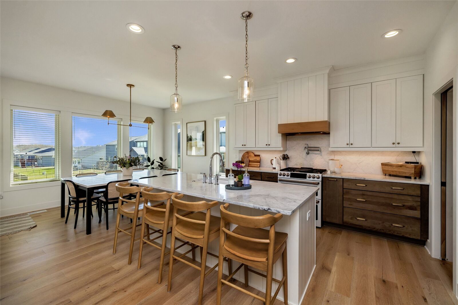 Property Photo:  870 Augusta Court  IA 50263 