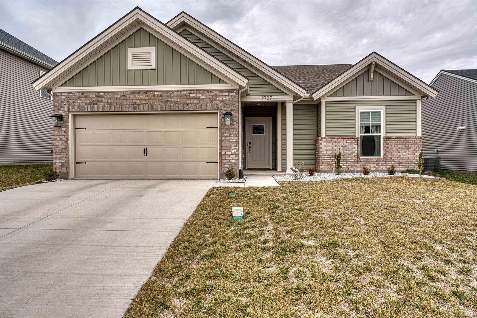 Property Photo:  2727 Willow Creek Drive  IN 47712 