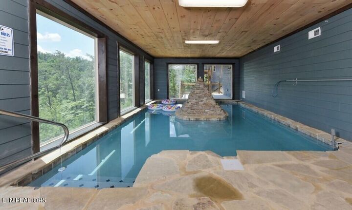 Property Photo: 1481 Sleepy Valley Lane TN 37876