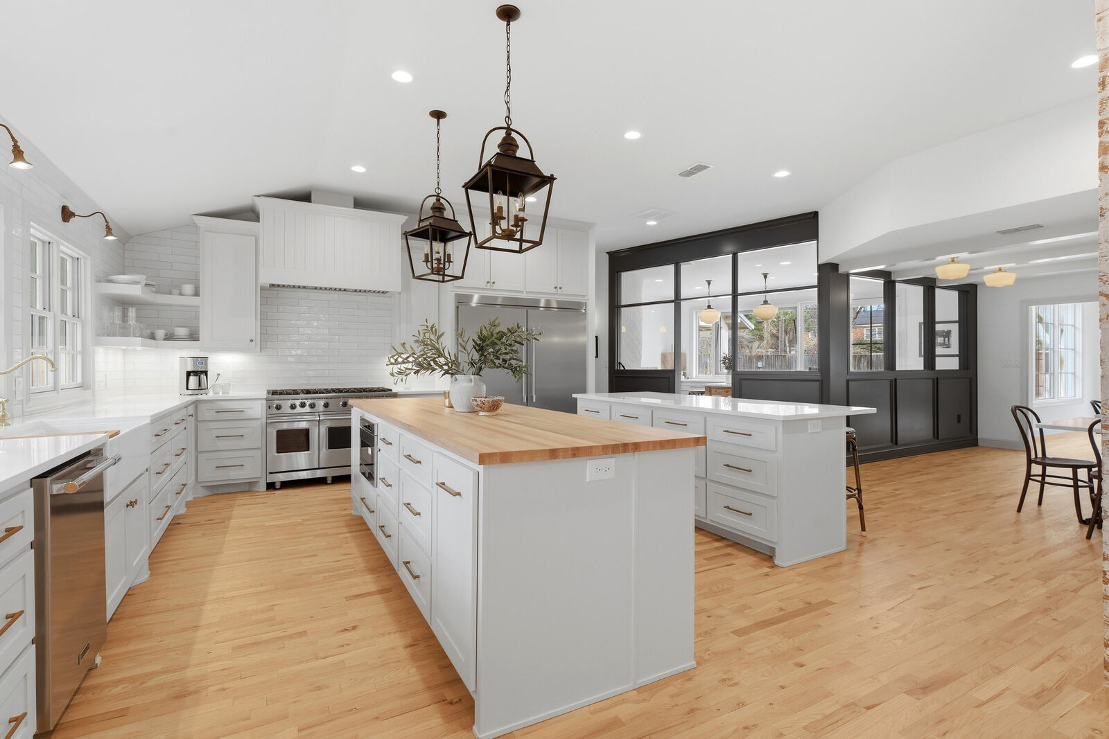 Property Photo:  4606 21st Street  TX 79407 