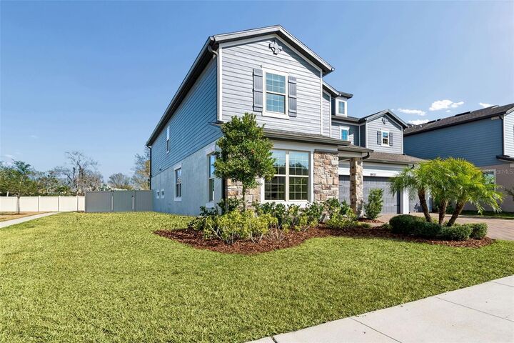 Property Photo:  18937 Willowmore Cedar Drive  FL 33558 