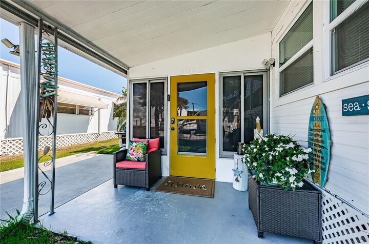 Property Photo:  8678 44th Avenue N 62  FL 33709 