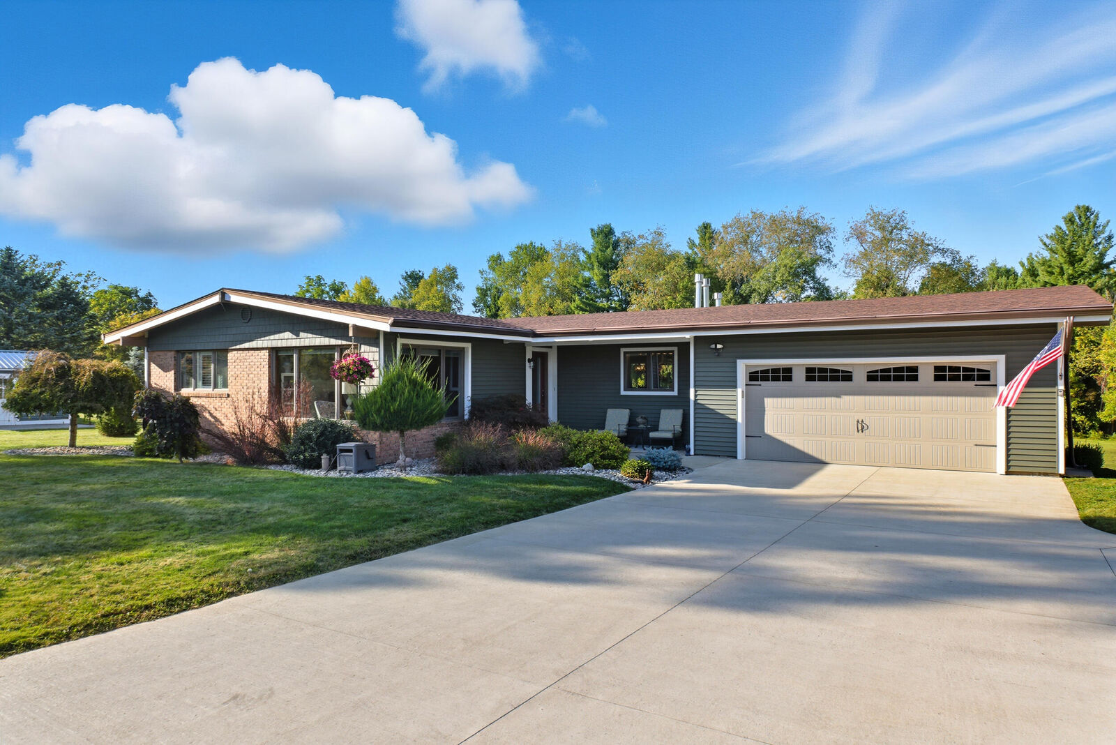 Property Photo:  8450 W Tamarack Road  MI 48850 