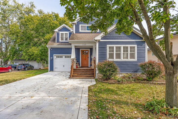 Property Photo:  115 S Wilmette Avenue  IL 60559 