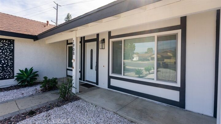 Property Photo:  1908 E Alondra Court  CA 91764 