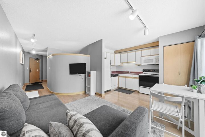 Property Photo: 124 Beech Street MI 49684