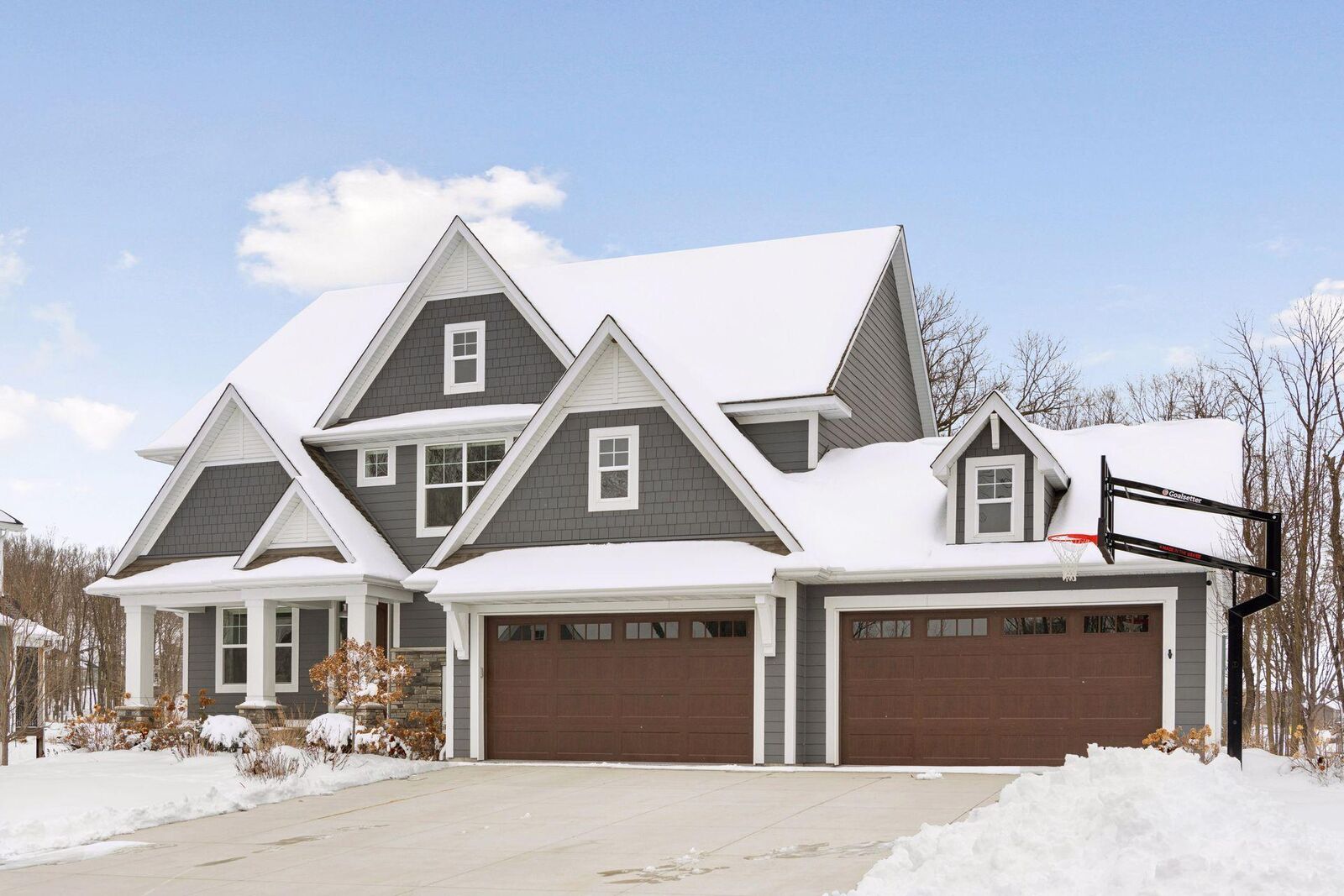 Property Photo:  4233 Halstead Bay Alcove  MN 55331 