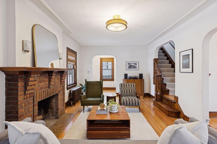 Property Photo:  1715 Scheffer Avenue  MN 55116 