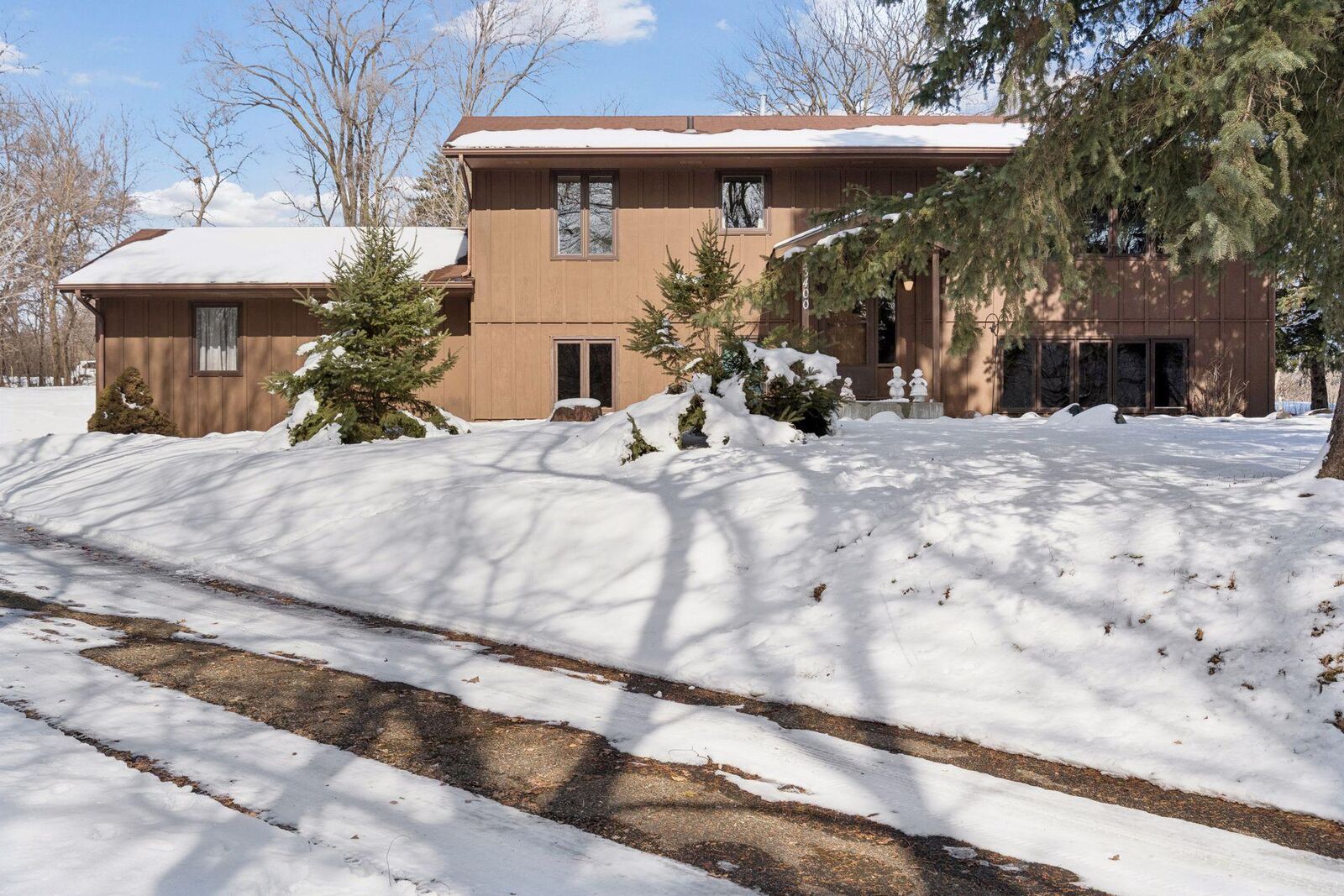 Property Photo:  13400 North Street  MN 55345 