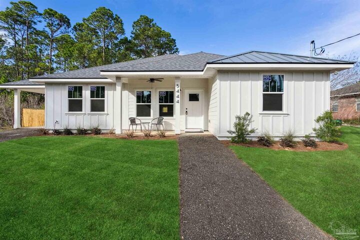 Property Photo:  5444 Yuma Ct  FL 32563 