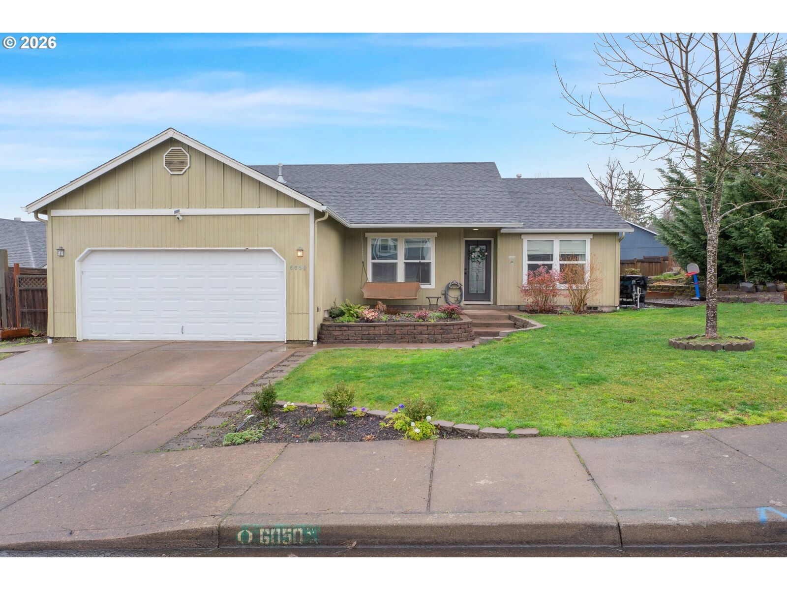 Property Photo: 6050 Pebble Ct OR 97478