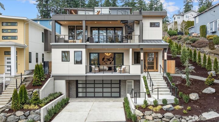 Property Photo:  11921  90th Ave  NE  WA 98034 