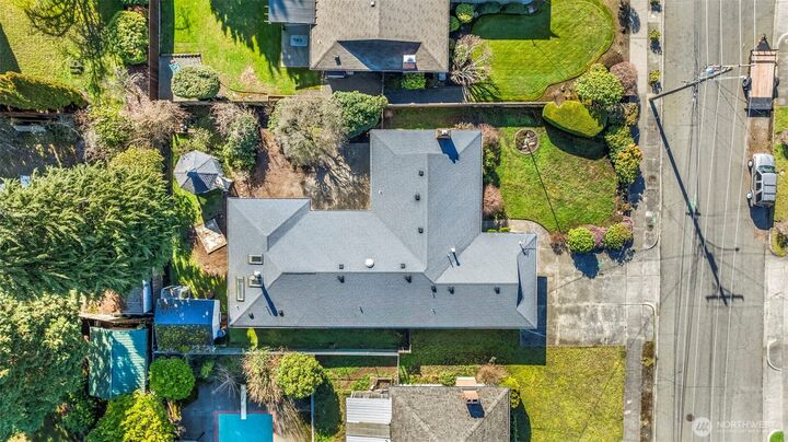 Property Photo:  1801 N Lexington Street  WA 98406 