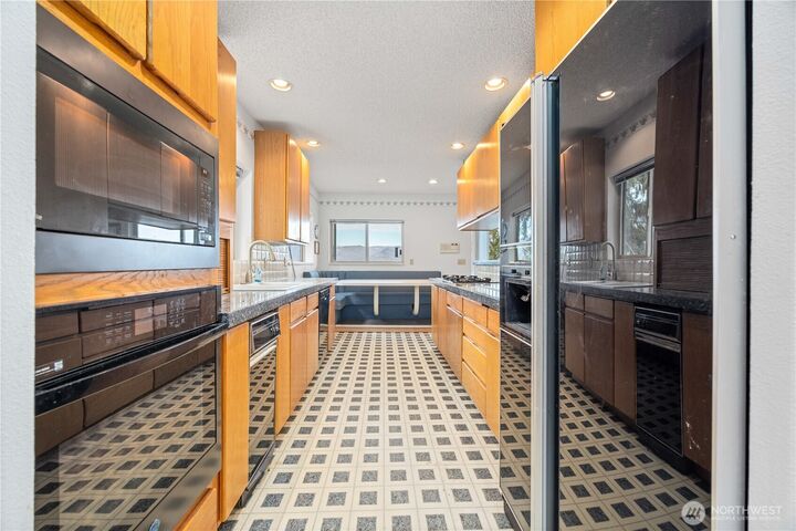 Property Photo:  985  Guffy Road  WA 98816 