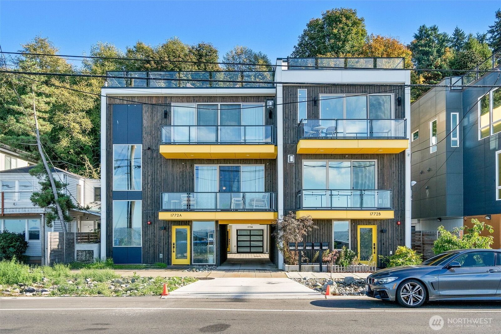 Property Photo:  1772  Alki Avenue SW B  WA 98116 