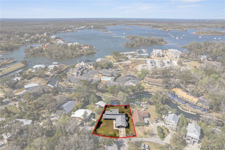 Property Photo:  1680 SE 2nd Court  FL 34429 