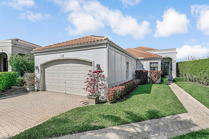 Property Photo:  2482 Players Court  FL 33414 