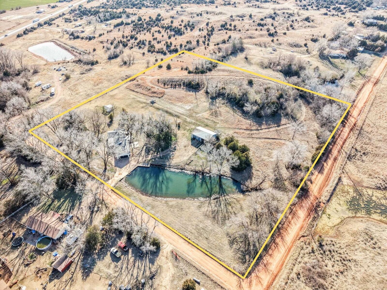 Property Photo: 875 NE 20th KS 67068