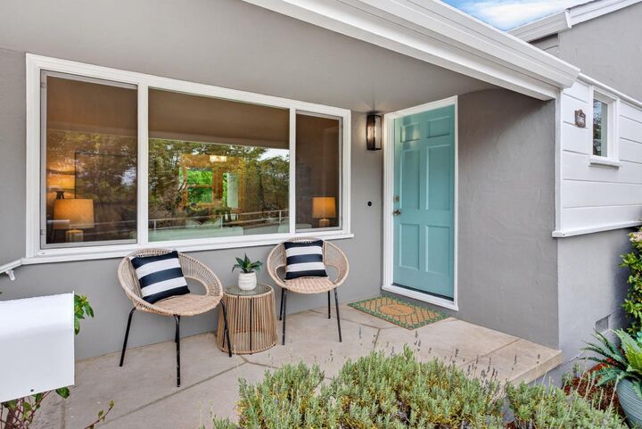 Property Photo: 1046 Lupin Way CA 94070