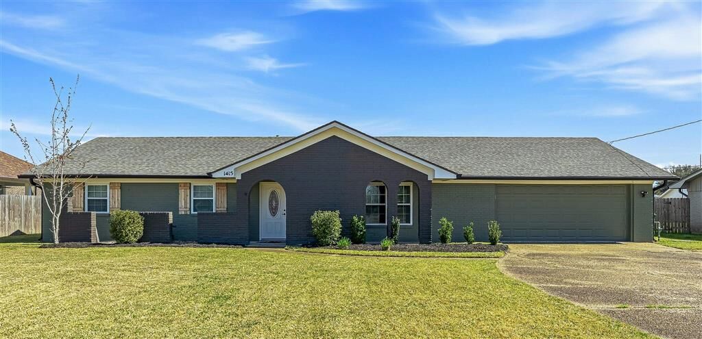 Property Photo:  1415 Beth Street  LA 70663 