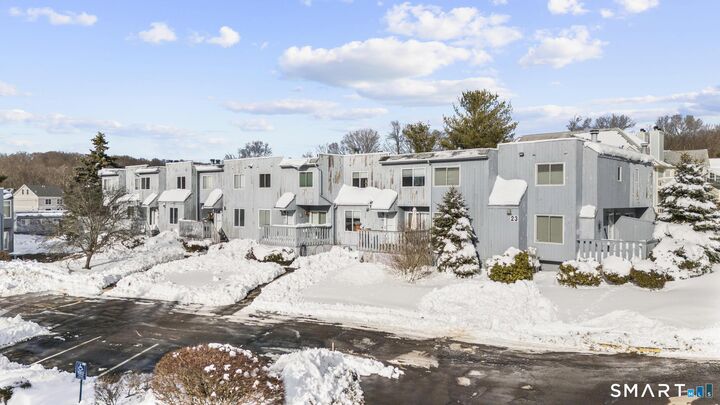 Property Photo:  23 Birch Lane H  CT 06513 