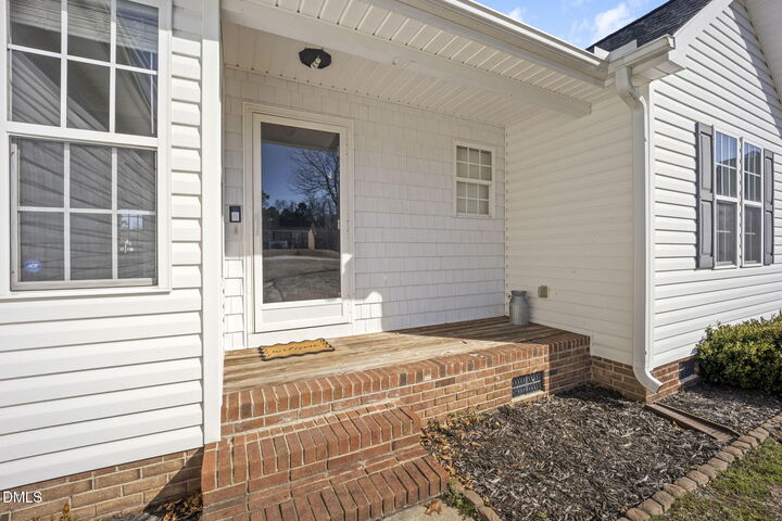 Property Photo: 113 Dawn Avenue NC 27524