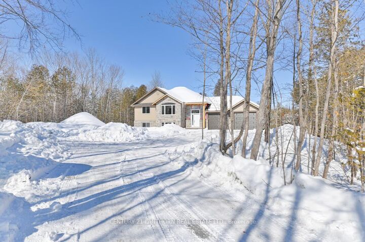 Property Photo: 1039 Crookston Road ON K0K 2K0