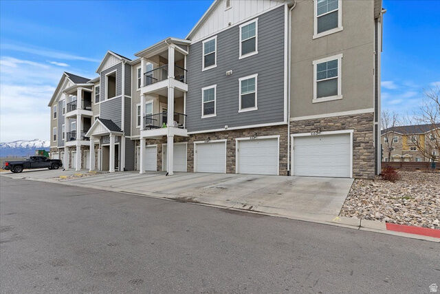 Property Photo: 660 N Emery Ln W UT 84059