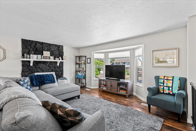 Property Photo:  5929 W Dry Bone Cir  UT 84084 