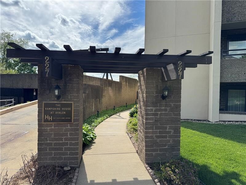 Property Photo:  227 S. Home 102  PA 15202 