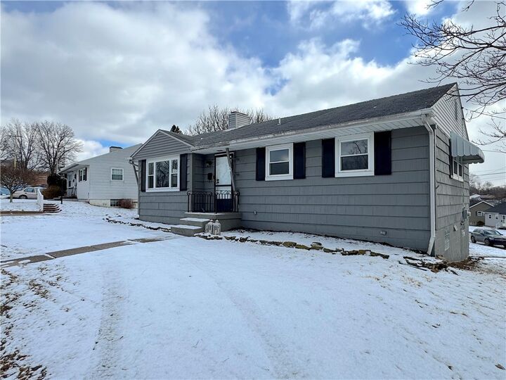 Property Photo:  75 N Westmoreland Ave  PA 15601 