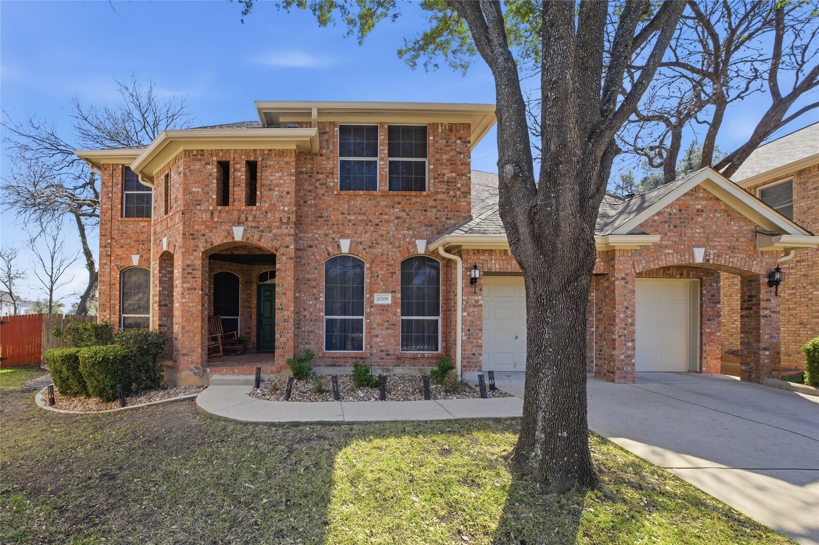 Property Photo:  10709 Pedigree Cove  TX 78748 